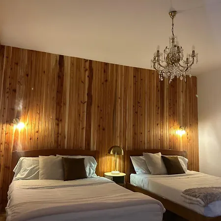 Hébergement de vacances House *