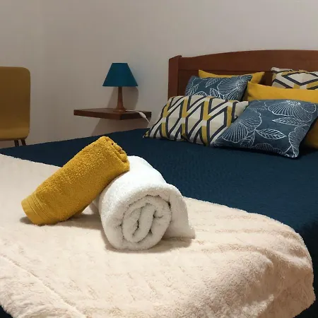 Дом отдыха House